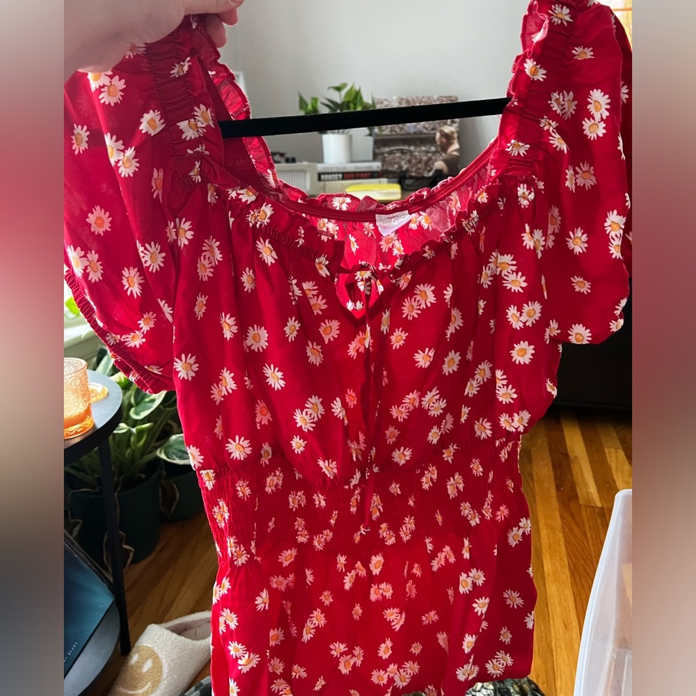 Red daisy blouse